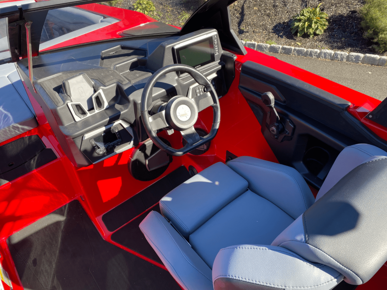 2025 Axis A225