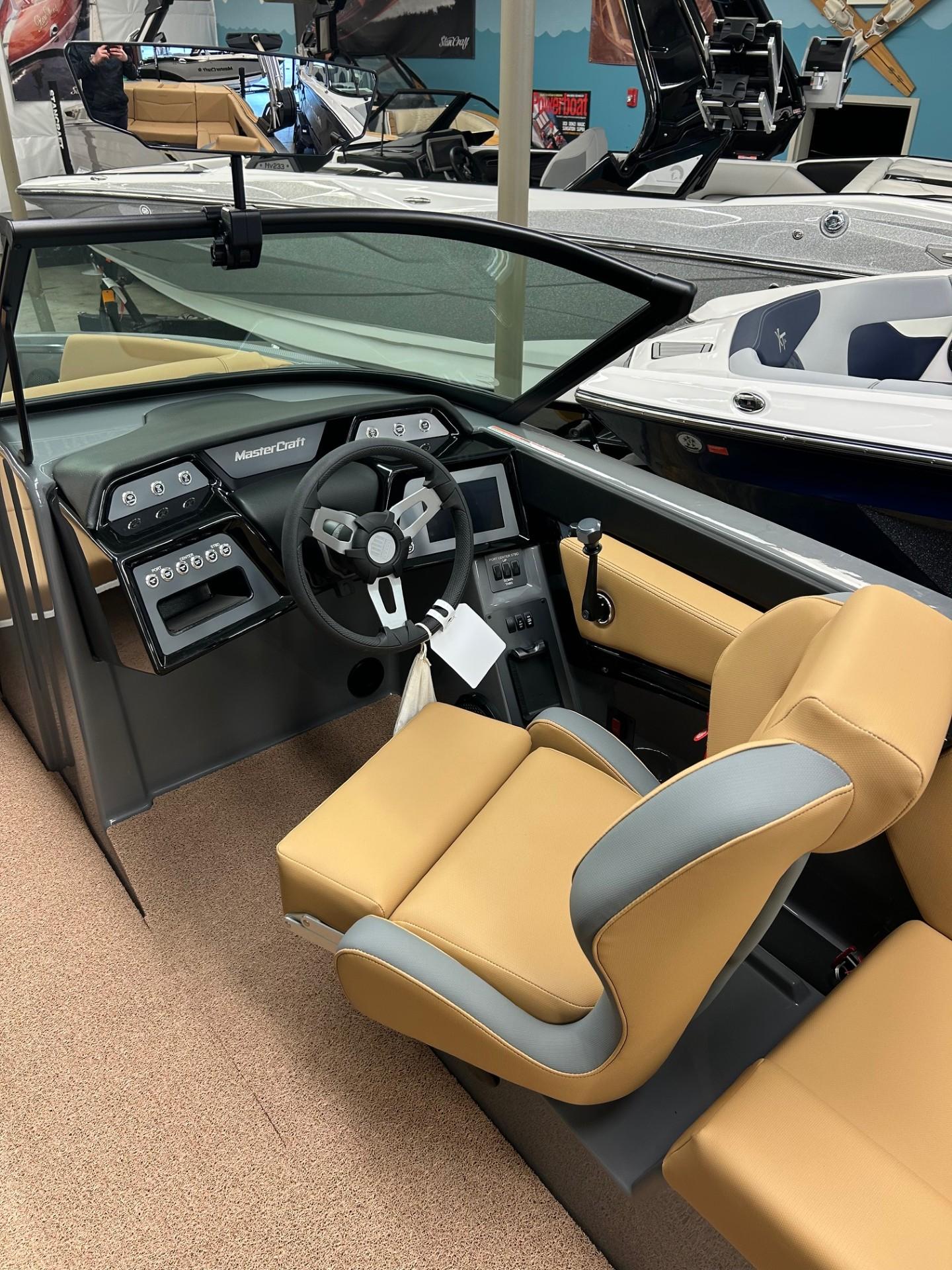 2025 MasterCraft NXT23
