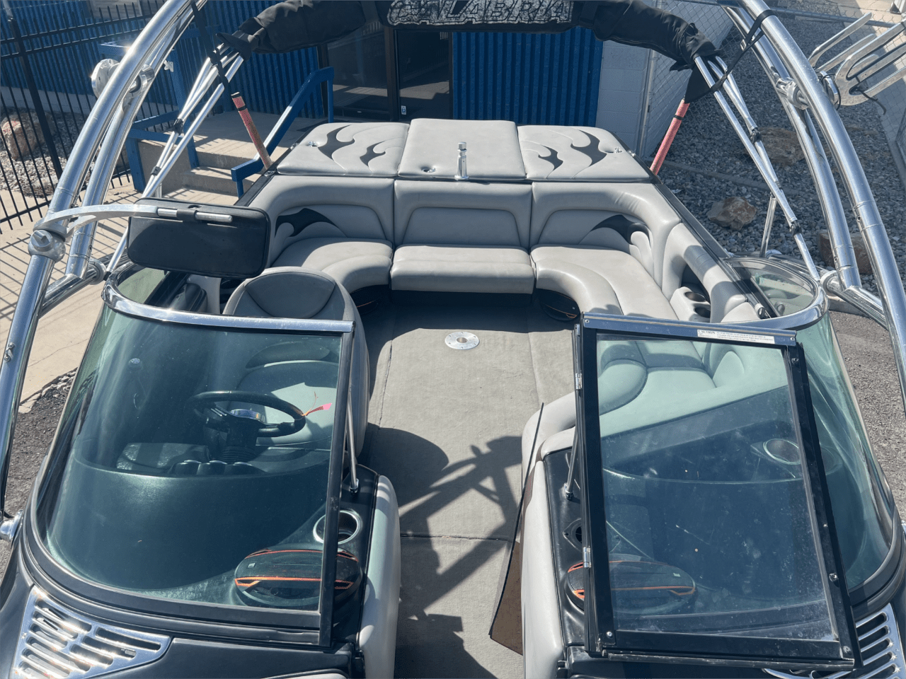 Calabria Boats Pro V V-Drive 23 2007