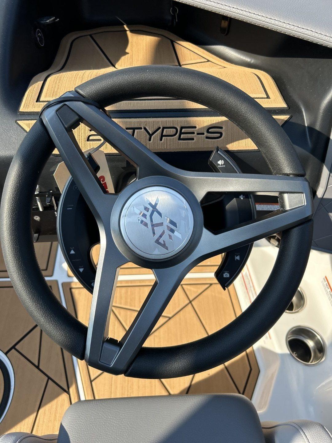 2025 ATX 22 Type S