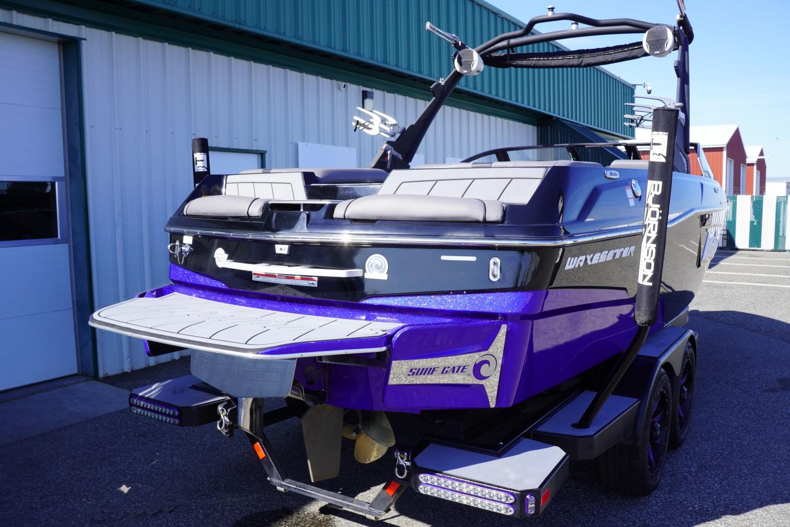 2022 Malibu Boats 23 LSV 45 Hours!