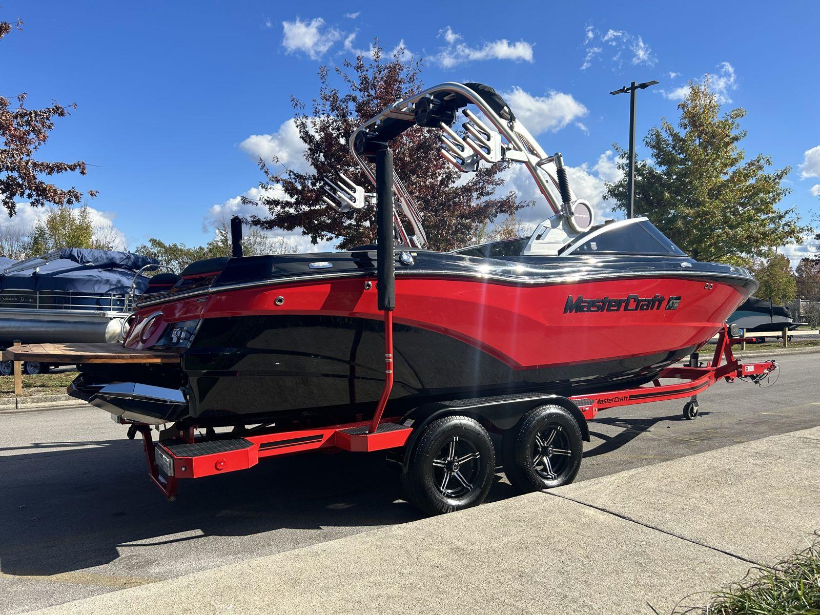 2021 MasterCraft XT23