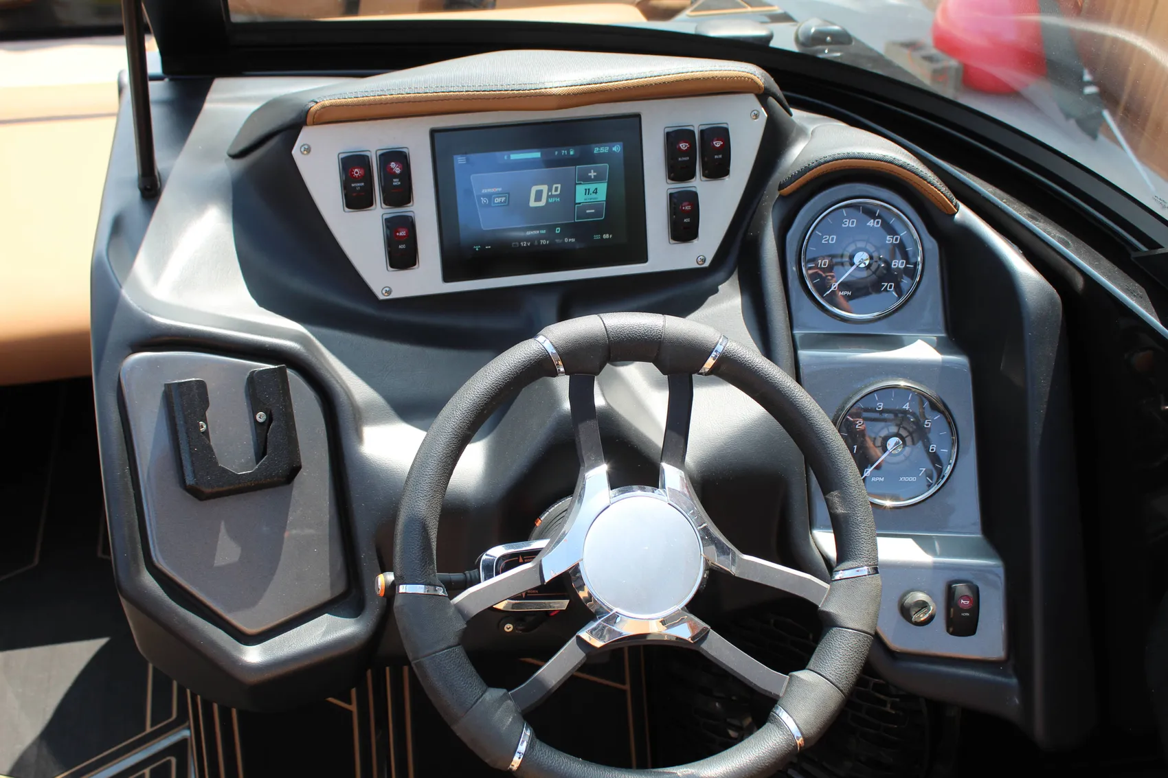 2021 Supreme ZS232