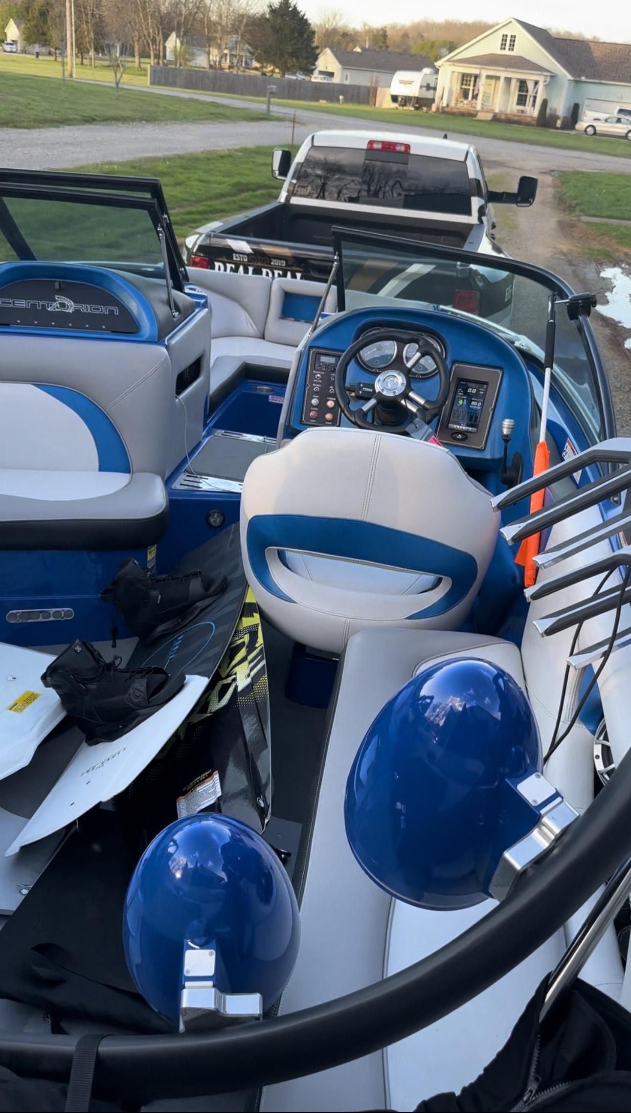 2013 ENZO SV233