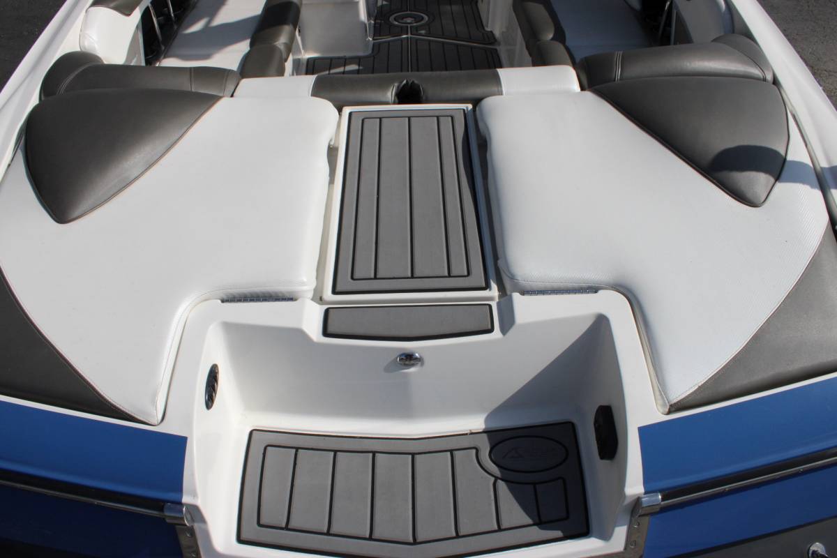 2011 MasterCraft X-55