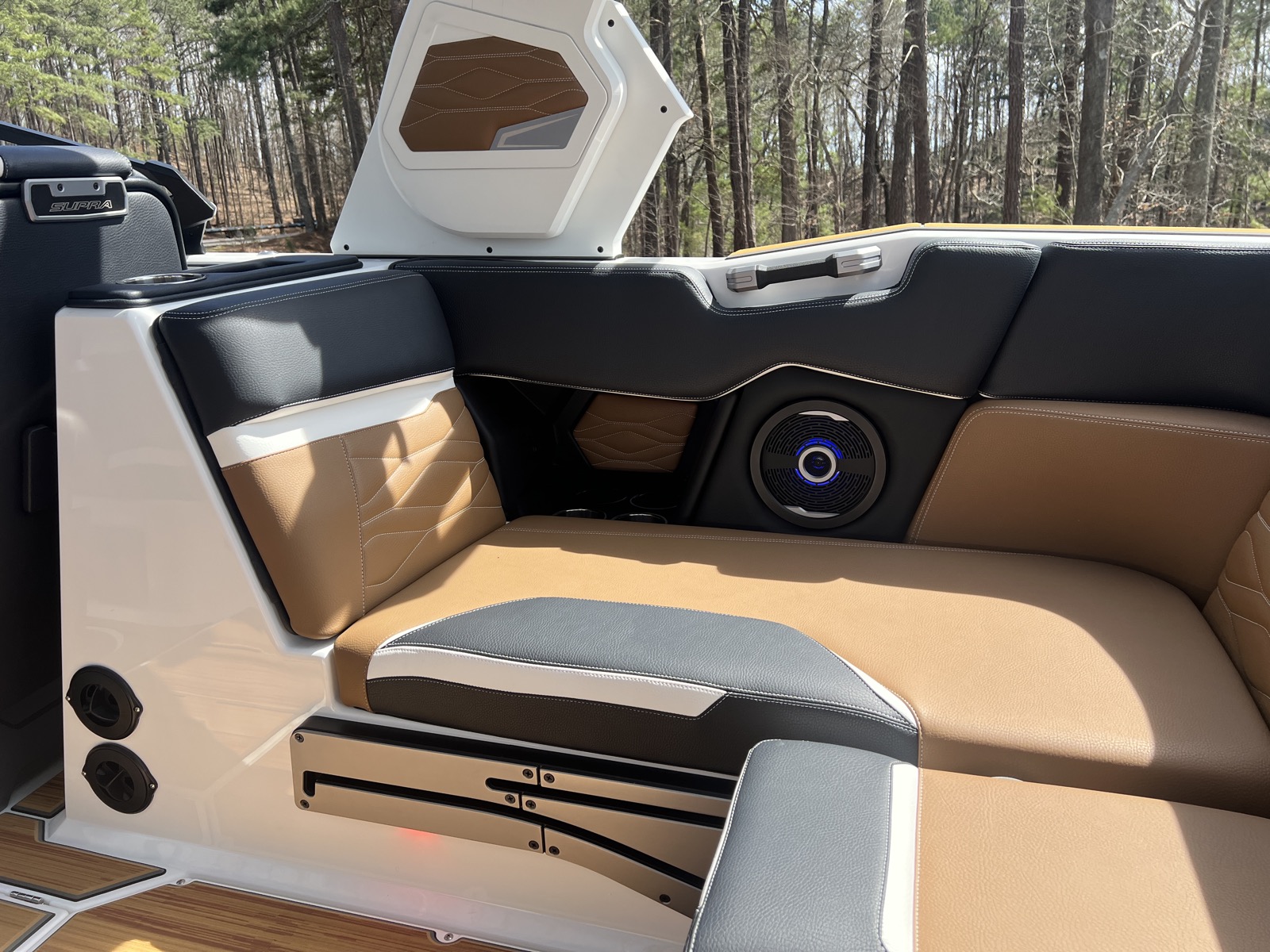 2025 Supra SA 550
