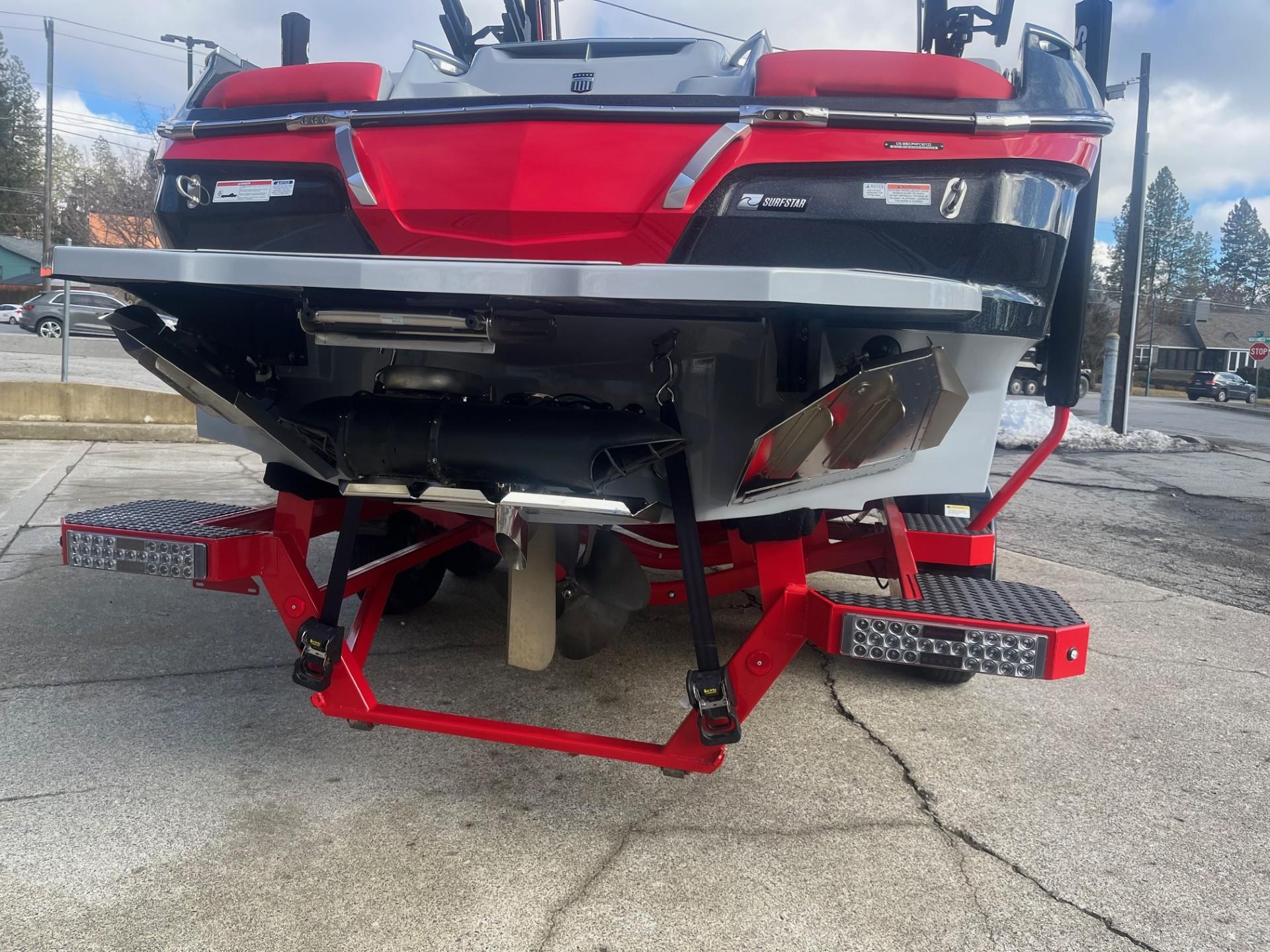 2022 MasterCraft X24