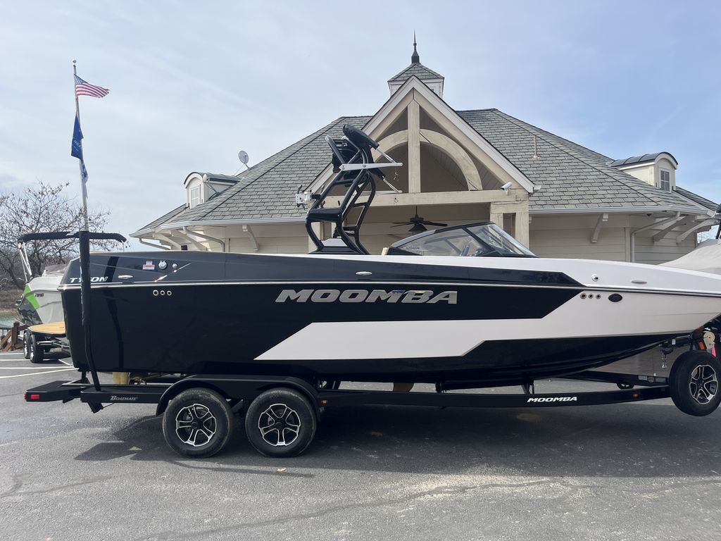 boat.Title