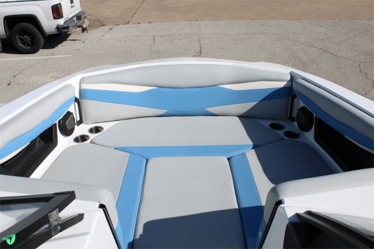 2024 Axis A225
