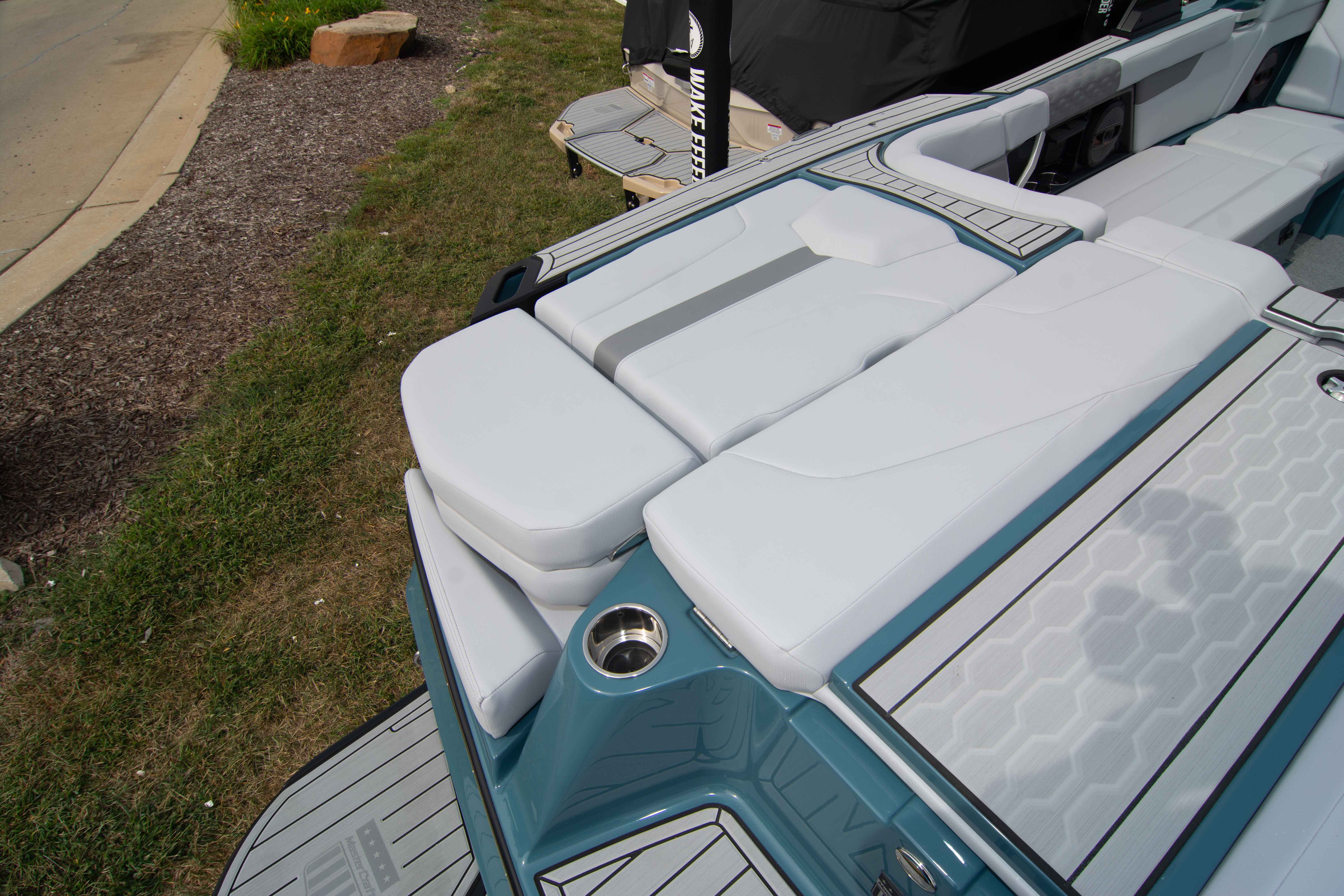 2025 Mastercraft XT24