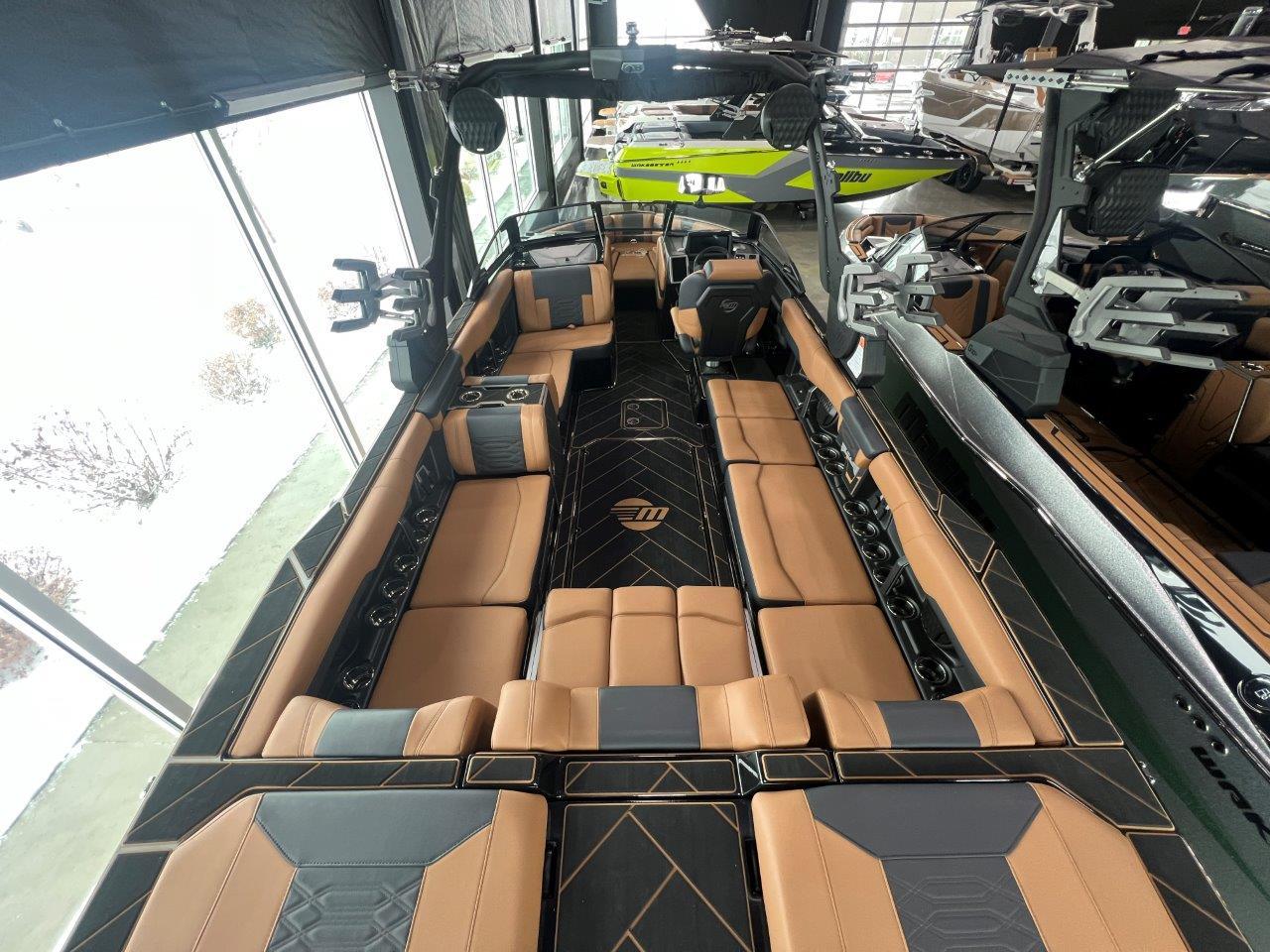 2024 Malibu 26 LSV