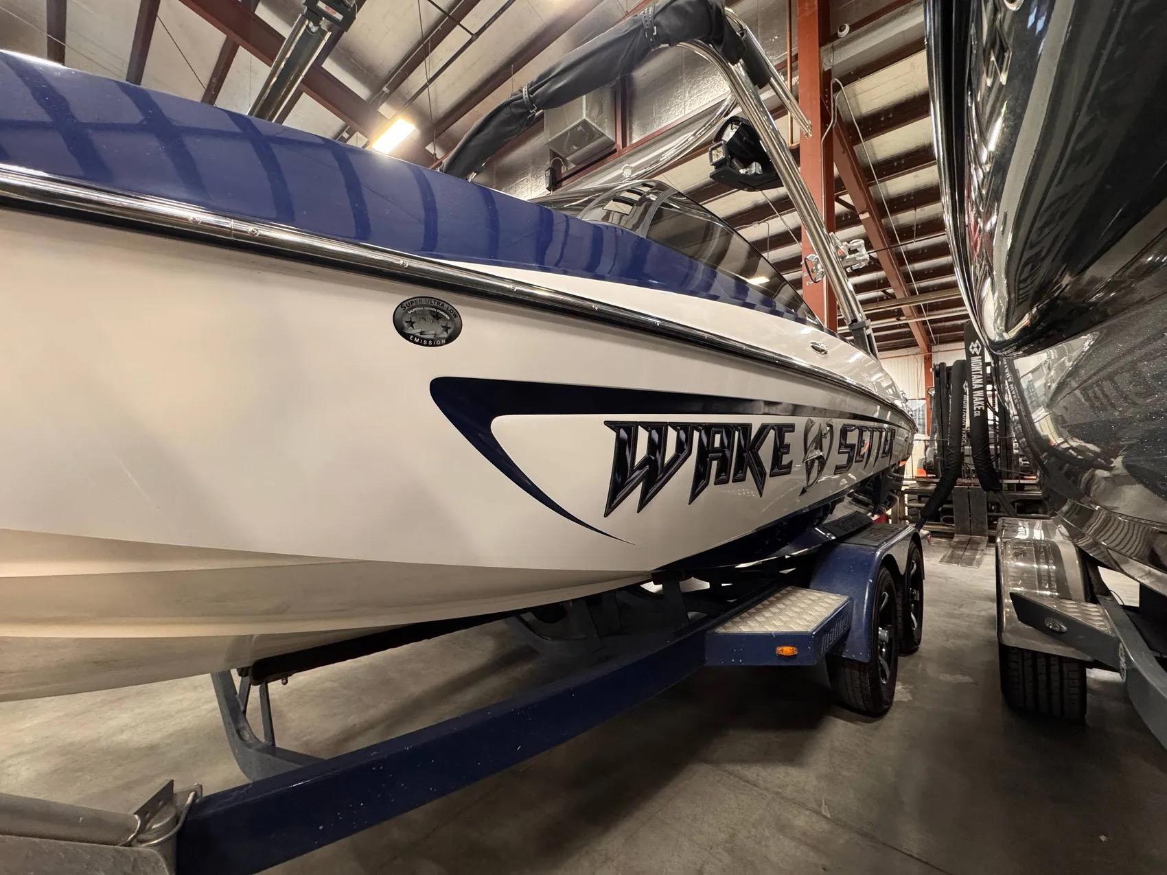 2013 Malibu Wakesetter VLX