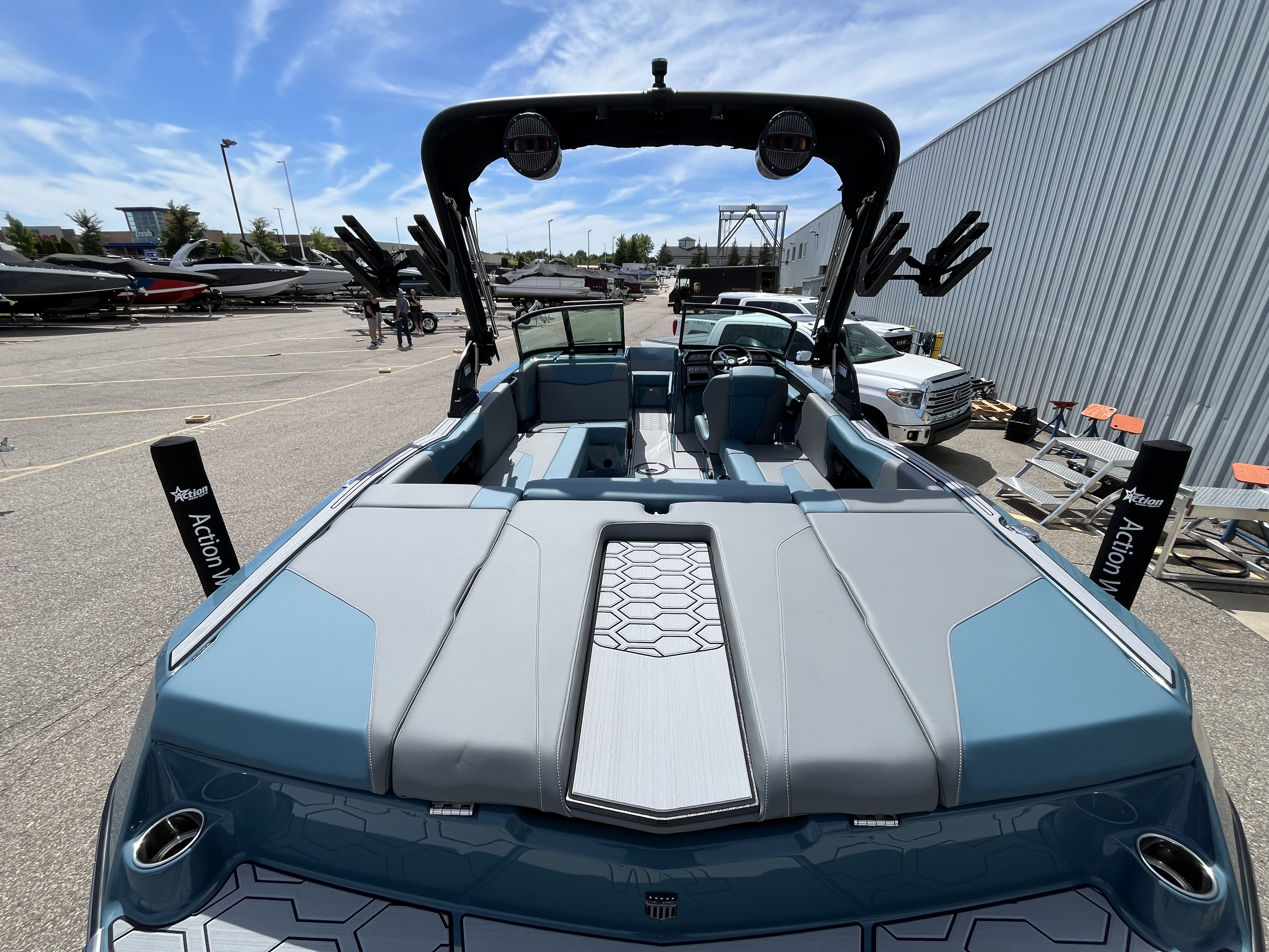 2025 MasterCraft NXT22