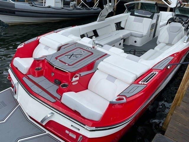 2021 MASTERCRAFT X24
