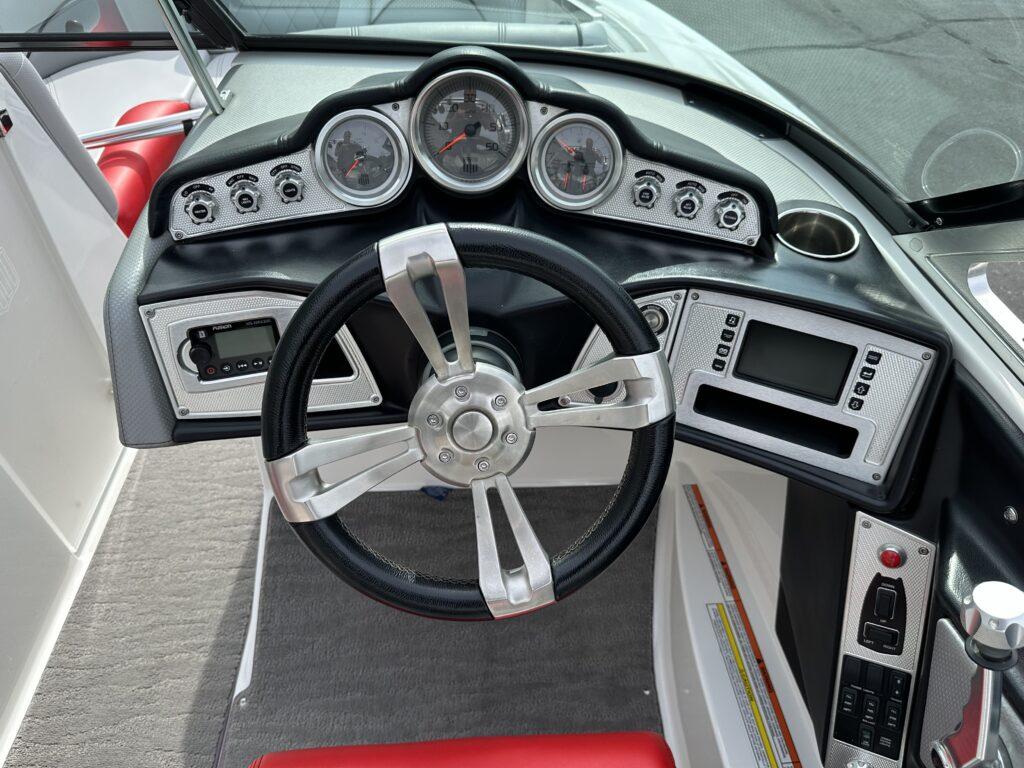 2015 MasterCraft X2