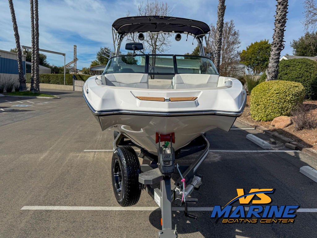 2021 MasterCraft NXT24