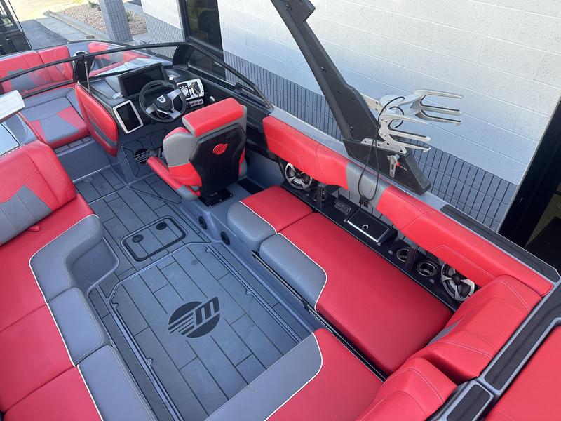 2021 Malibu 23 MXZ