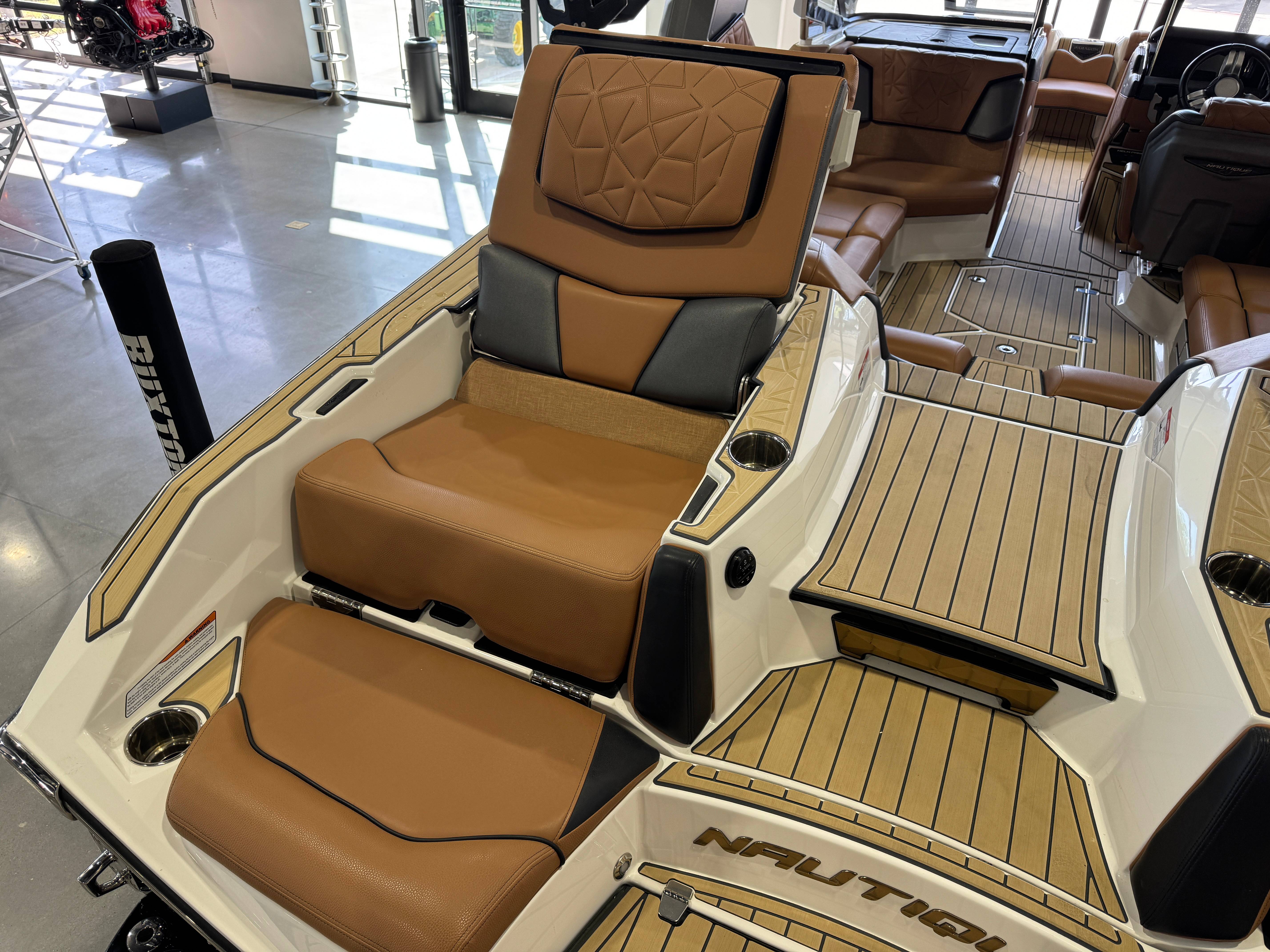 2022 Nautique Super Air Nautique G23 Paragon