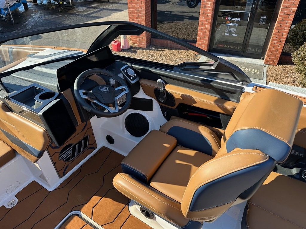 2025 Malibu Boats 23 MXZ