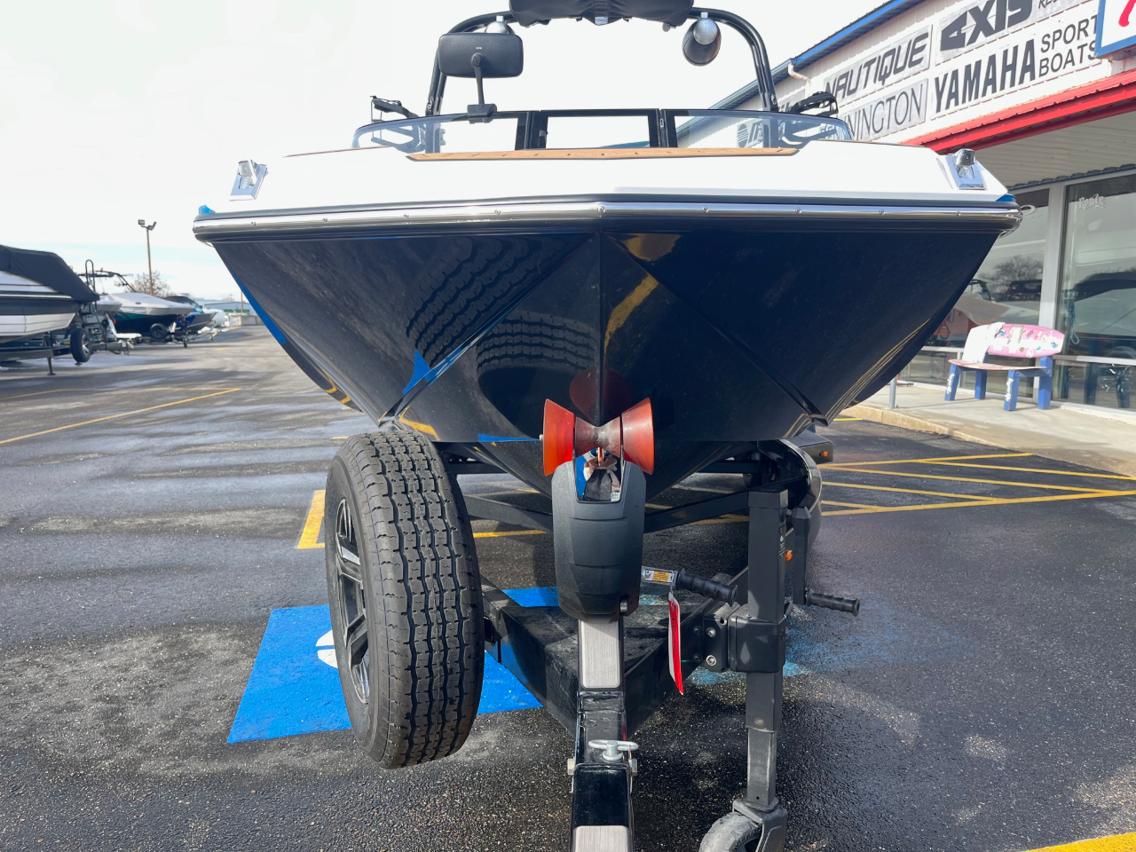 2020 Nautique GS22