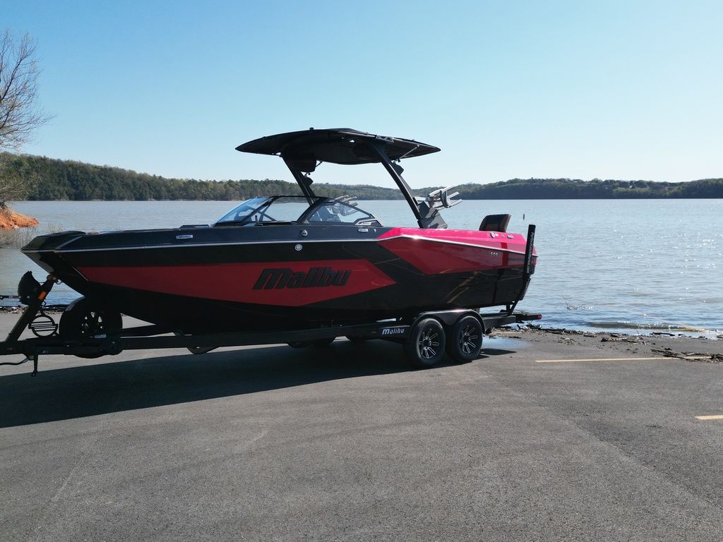 2025 Malibu Boats 24 MXZ