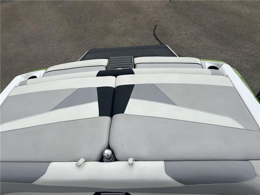 2016 Malibu Wakesetter 22 VLX