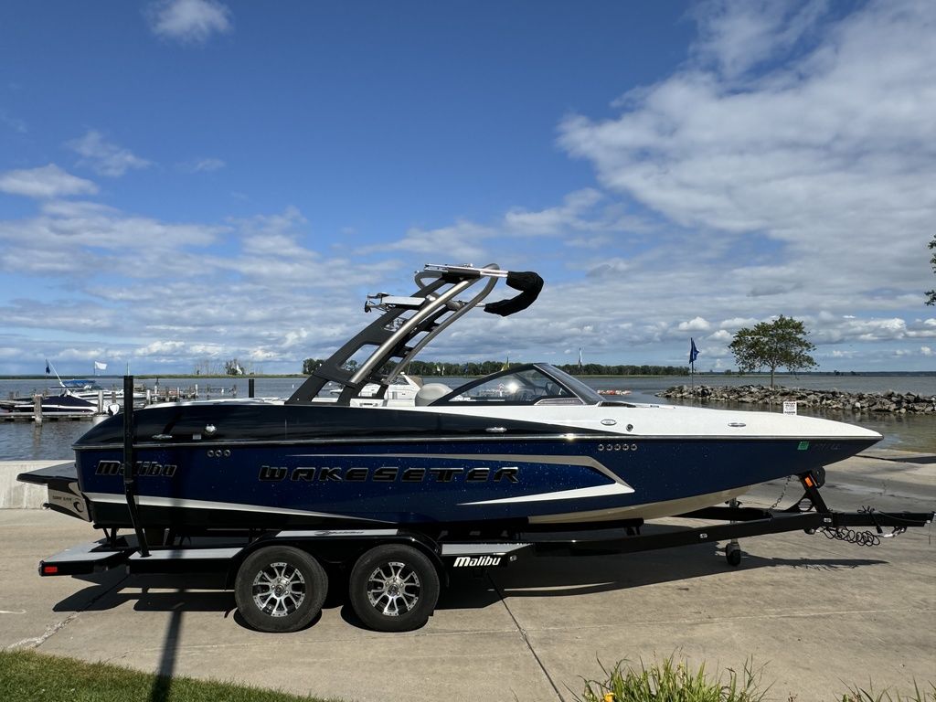 2016 Malibu Boats 22 MXZ