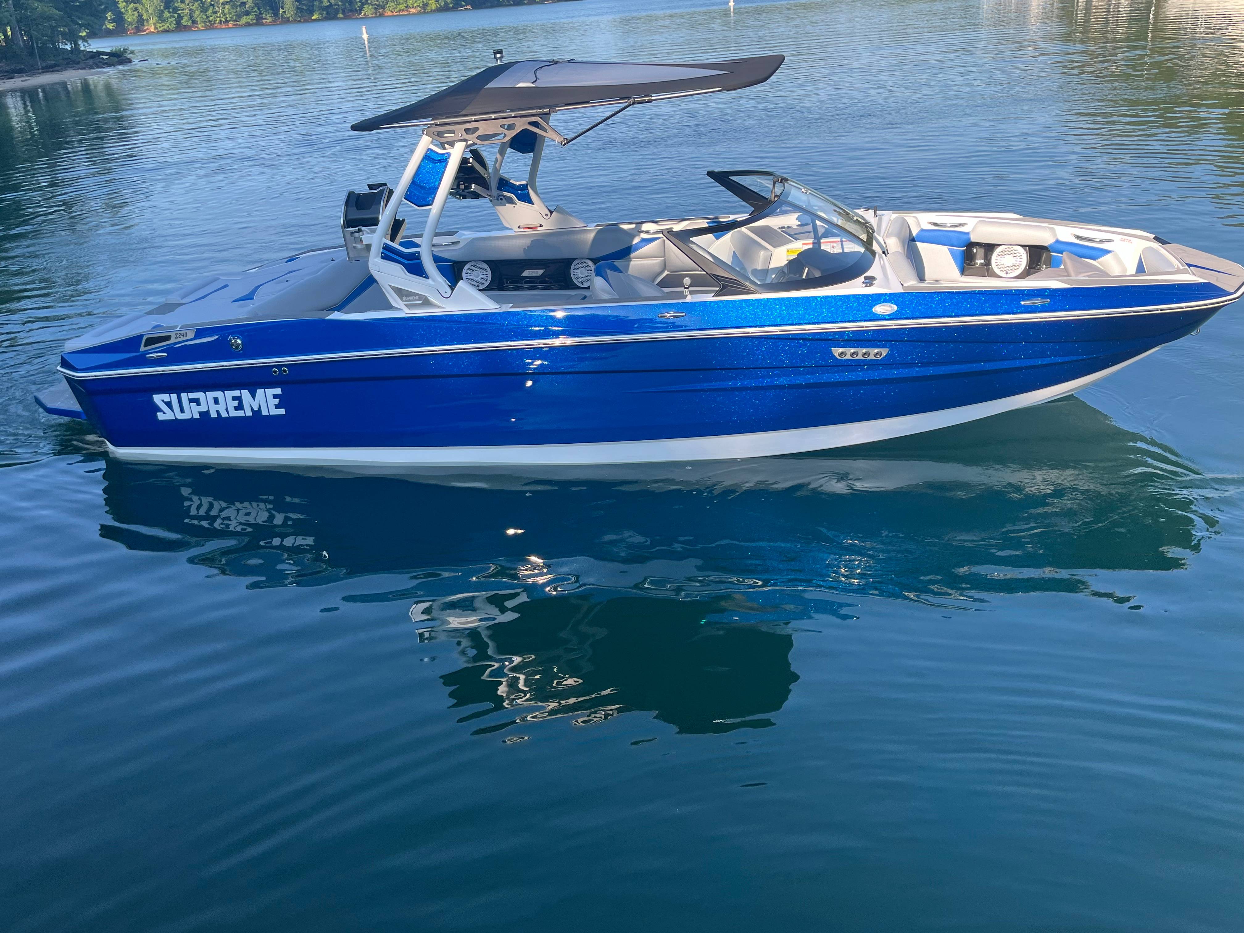 boat.Title