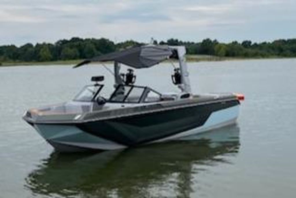 2024 Nautique GS24