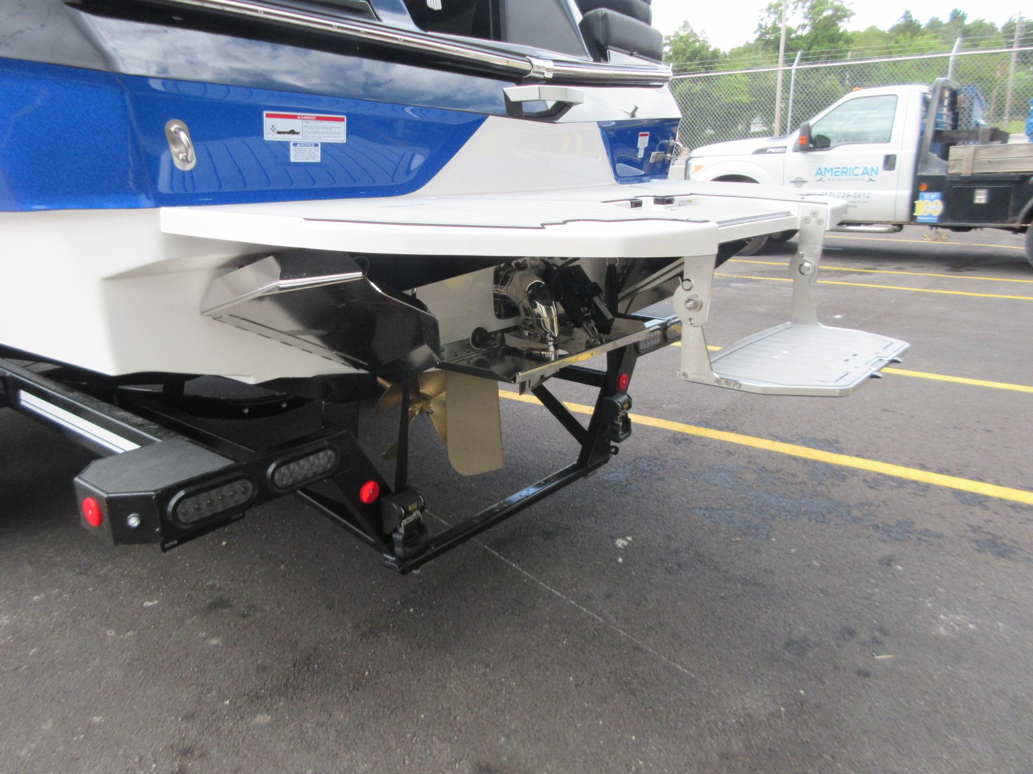 NEW 2024 MasterCraft XT25