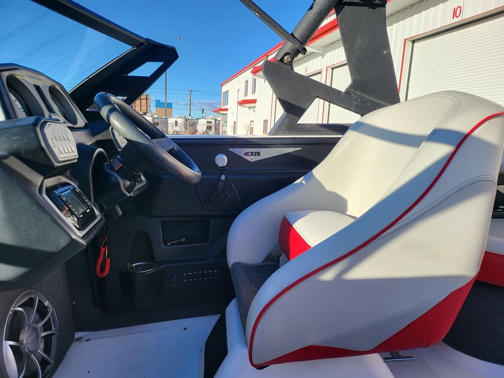 2017 Axis Wake Research T22