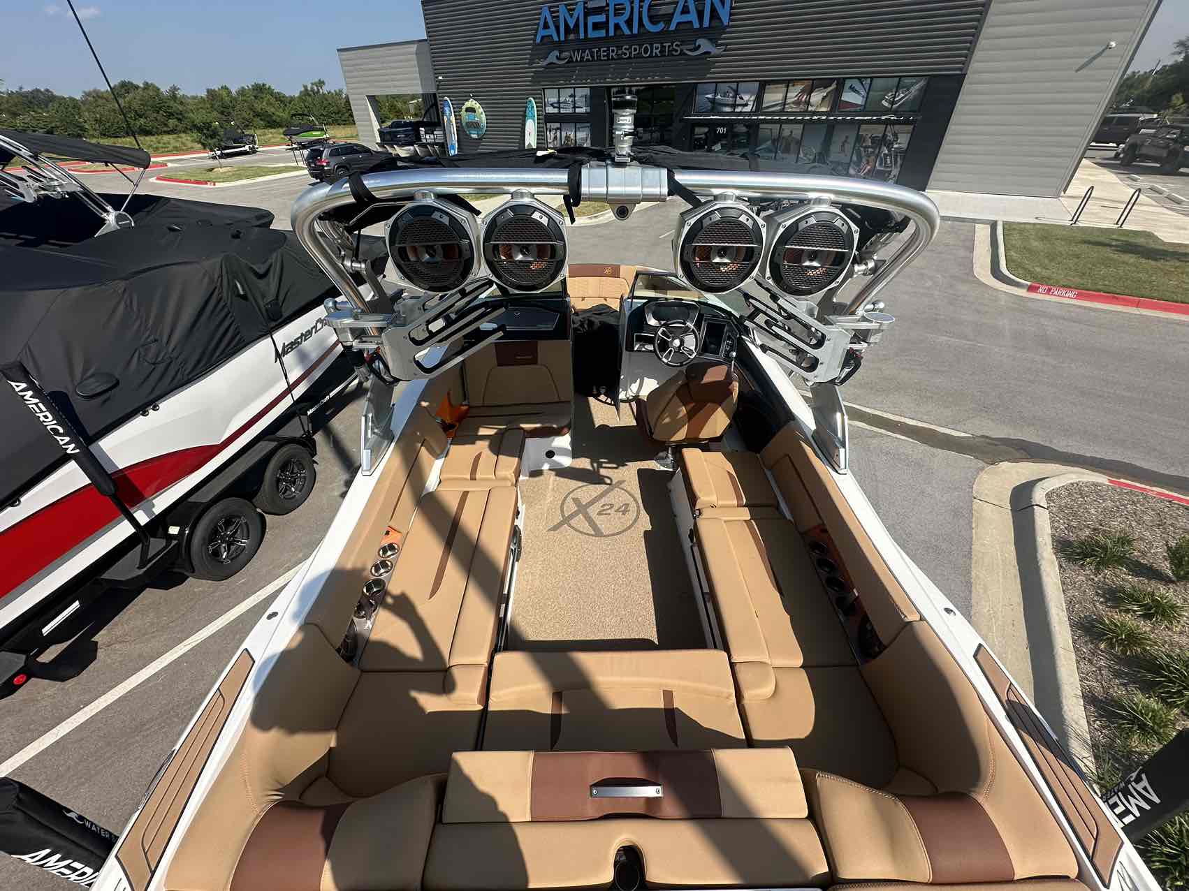 2021 MasterCraft X24