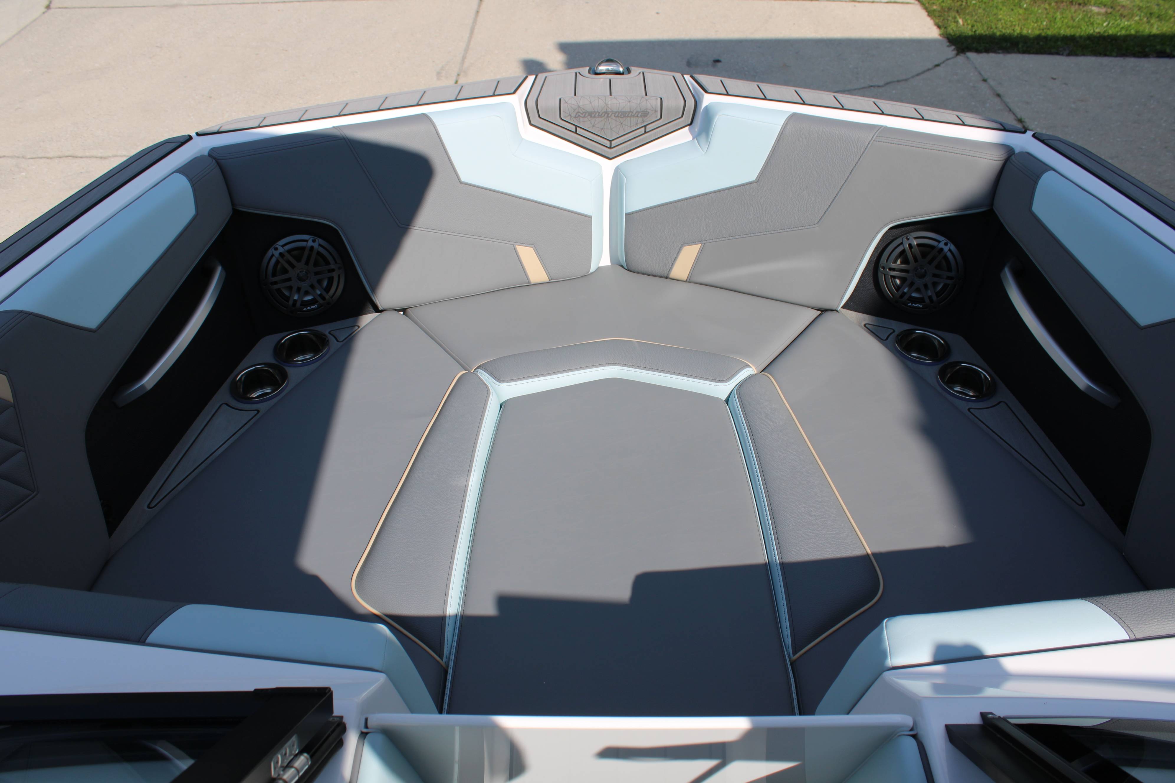 2025 Nautique GS22