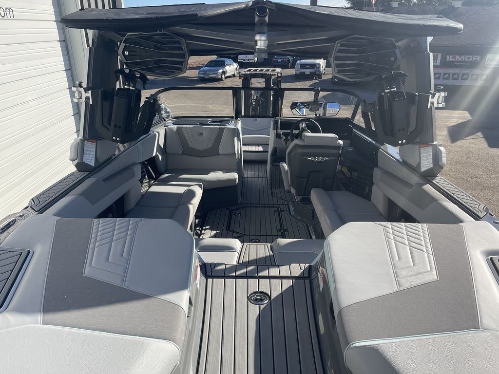 2024 Nautique Super Air Nautique G23