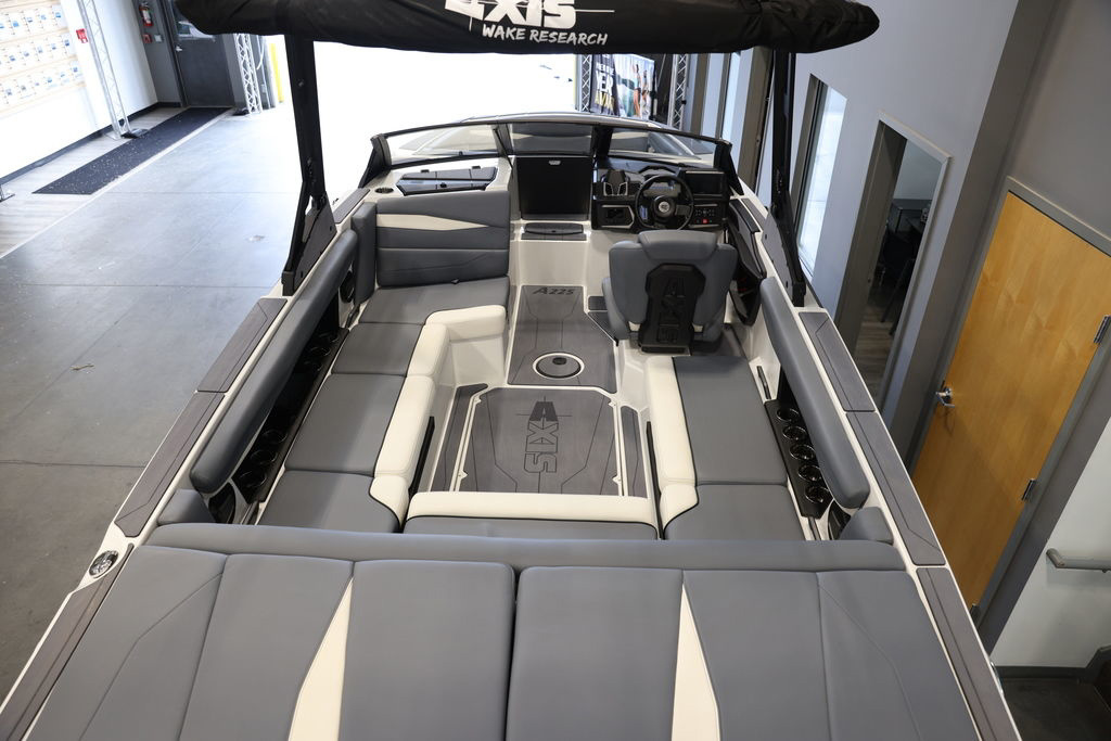 2024 Axis A225