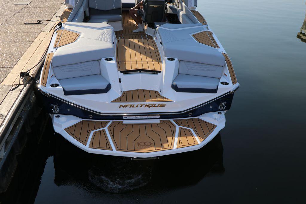 2025 Nautique G25