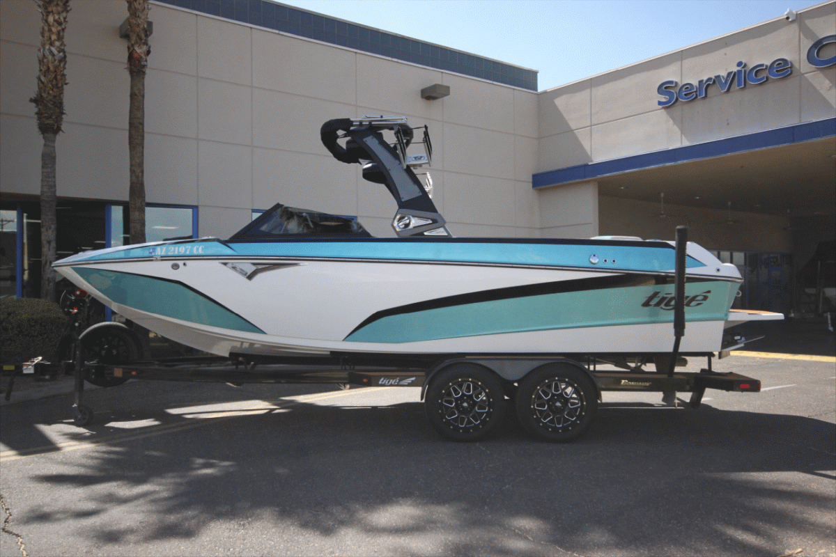 2021 Tige Boats Z3 Low Hours &amp; Ready to hit the water!