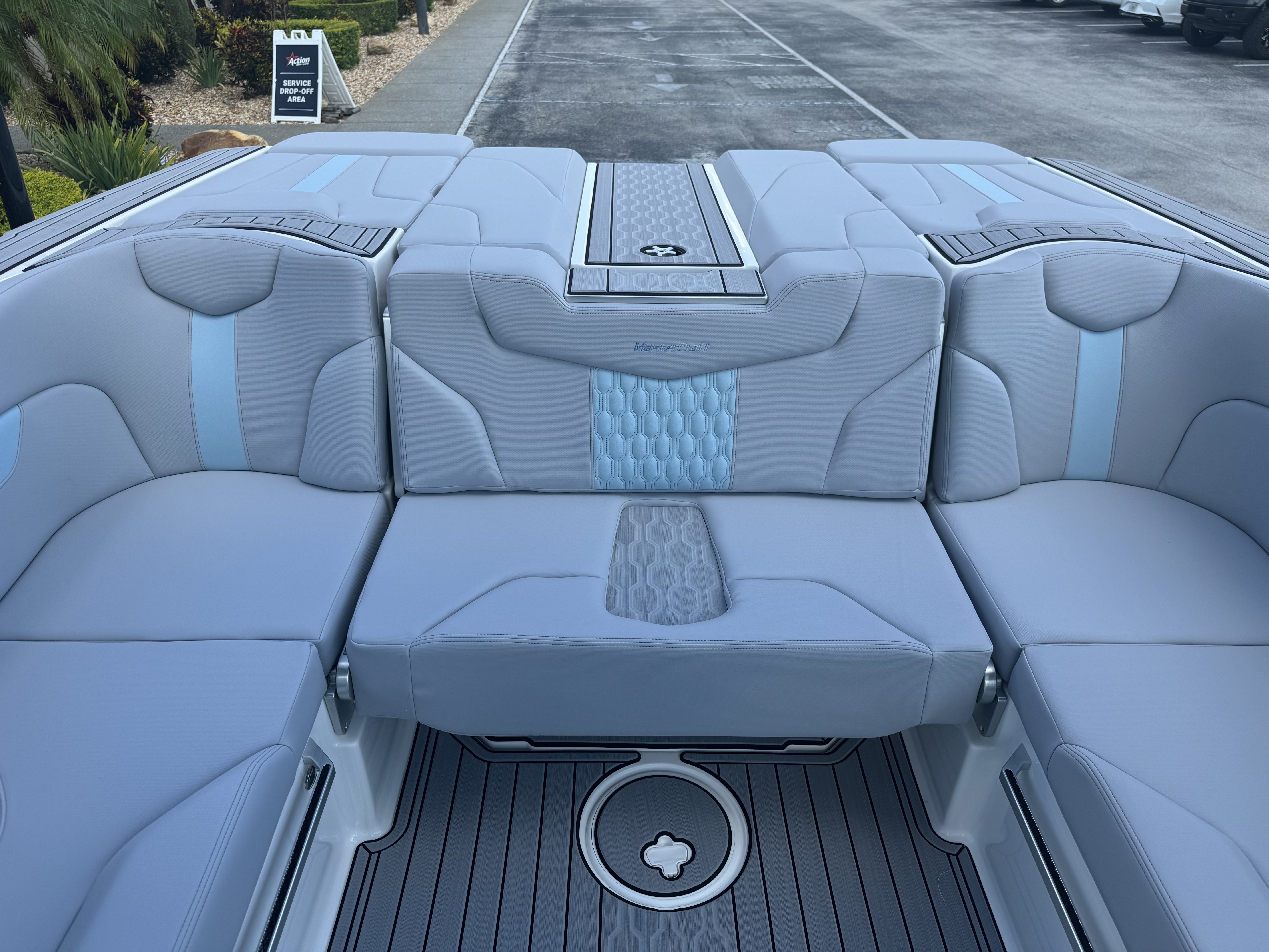 2025 MasterCraft XT22