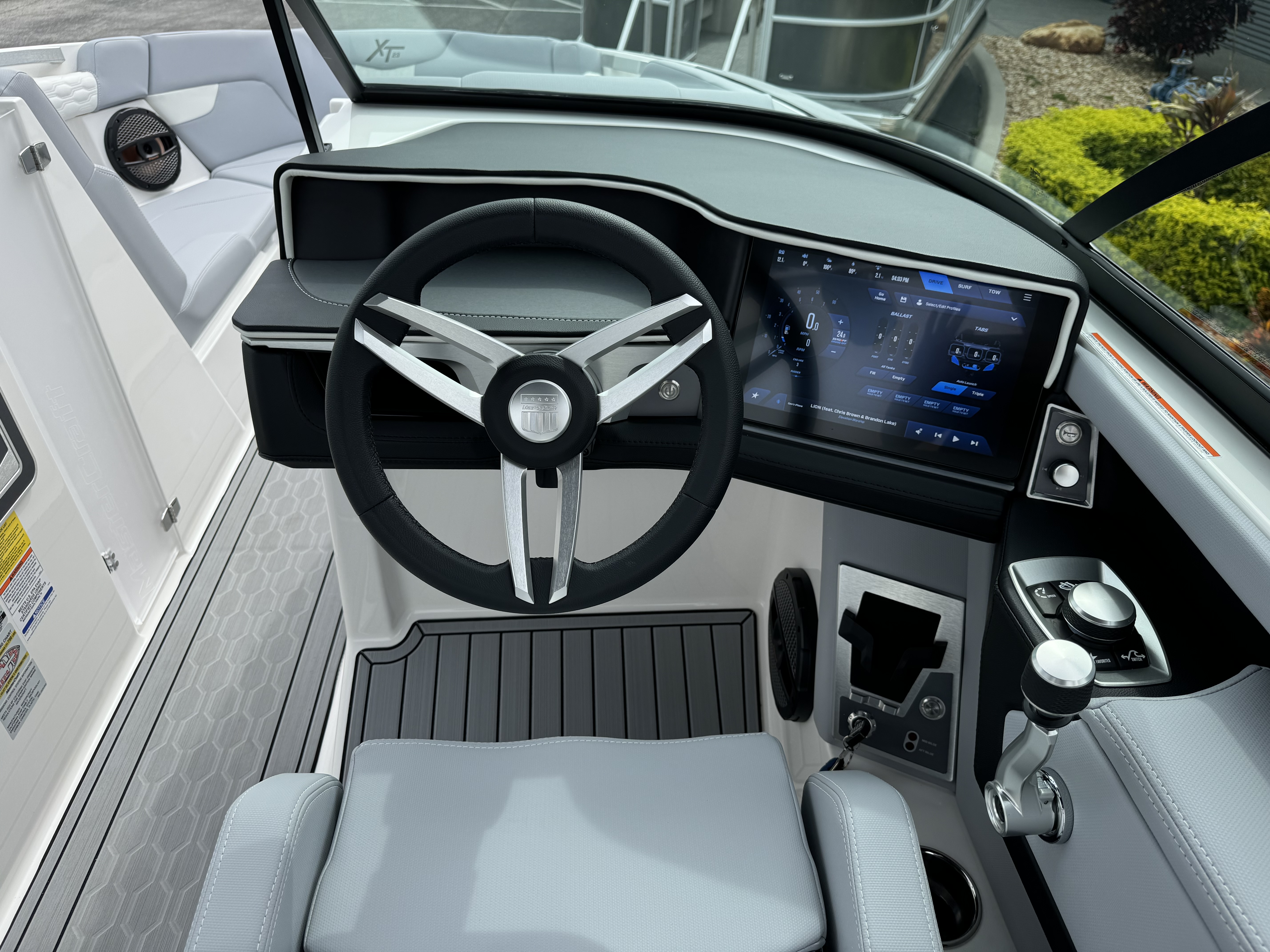 2025 MasterCraft XT23