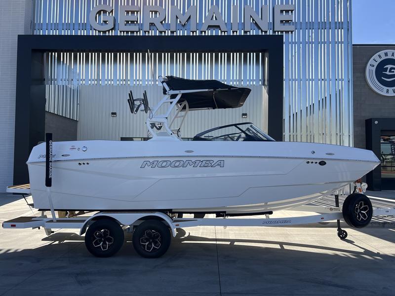 2025 Moomba Max