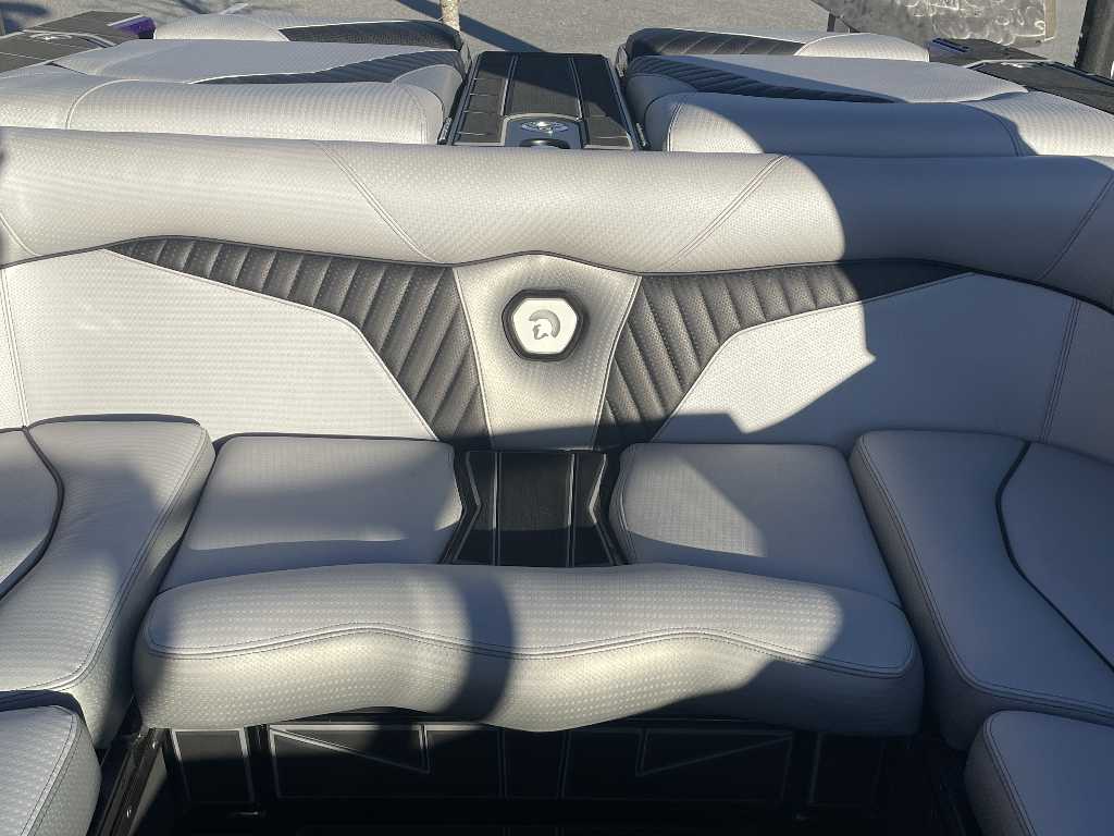 2023 Centurion FI23