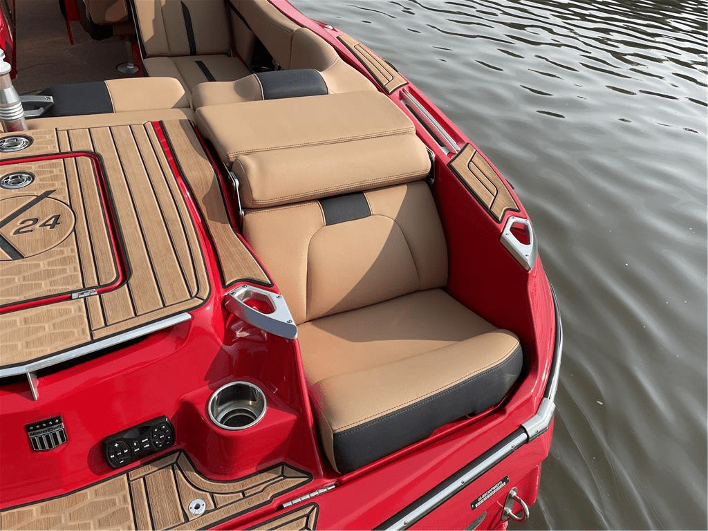 2019 Mastercraft X-24
