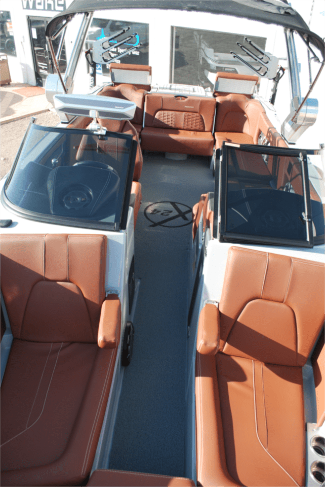 2022 MasterCraft X24