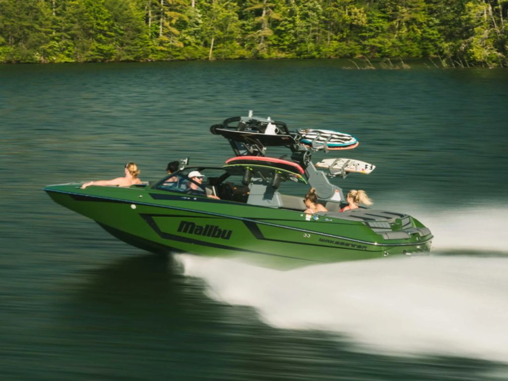 2022 Malibu Boats 23 MXZ