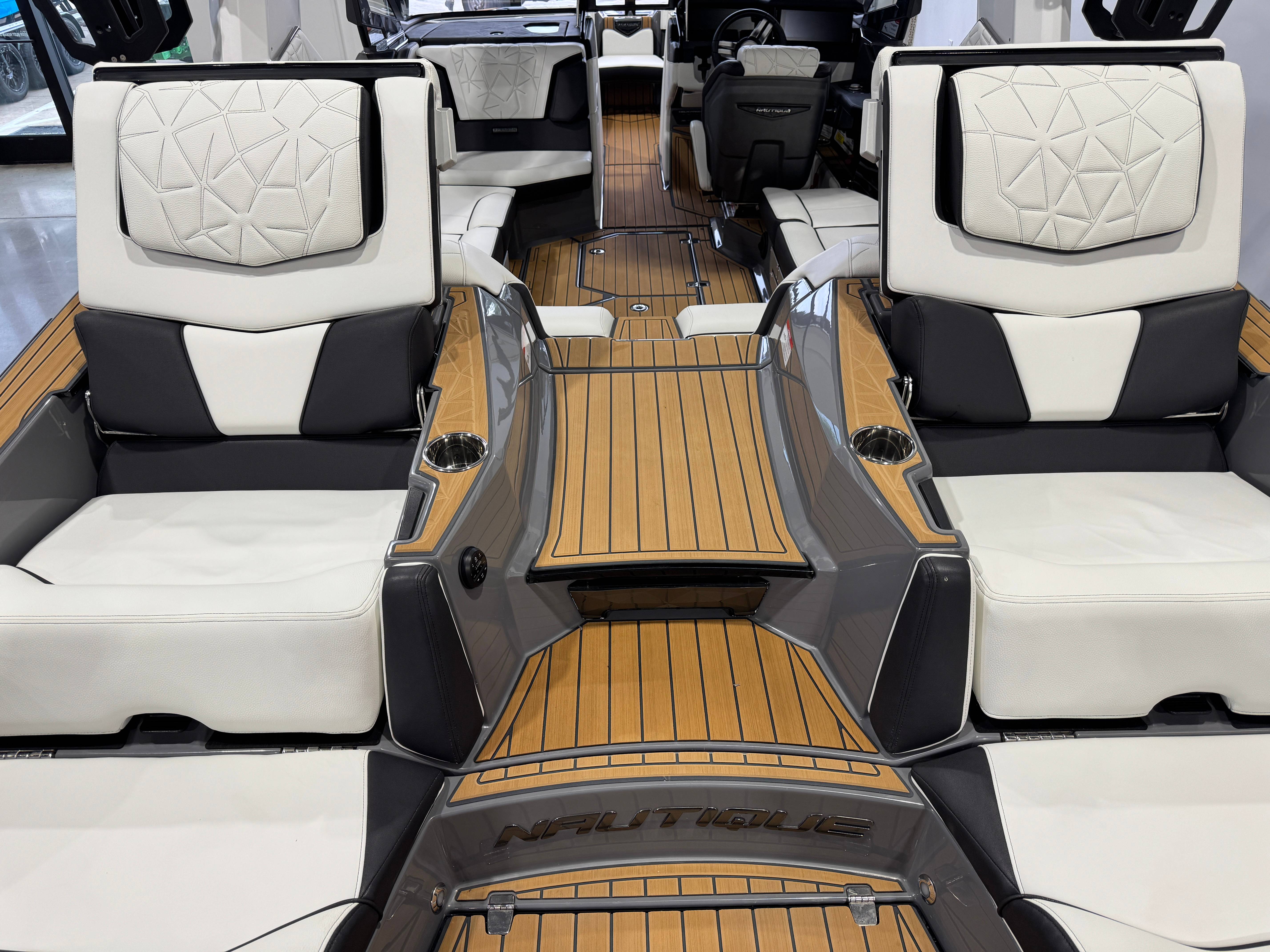2023 Nautique Super Air Nautique G23 Paragon