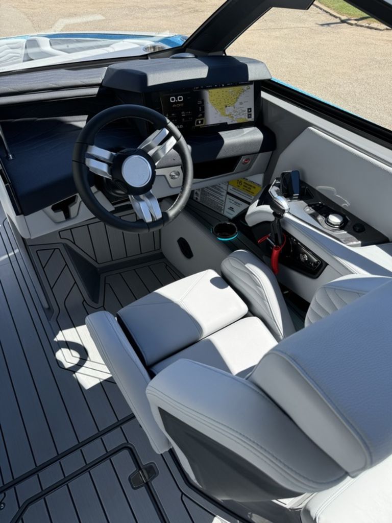 2025 Nautique Super Air Nautique G23