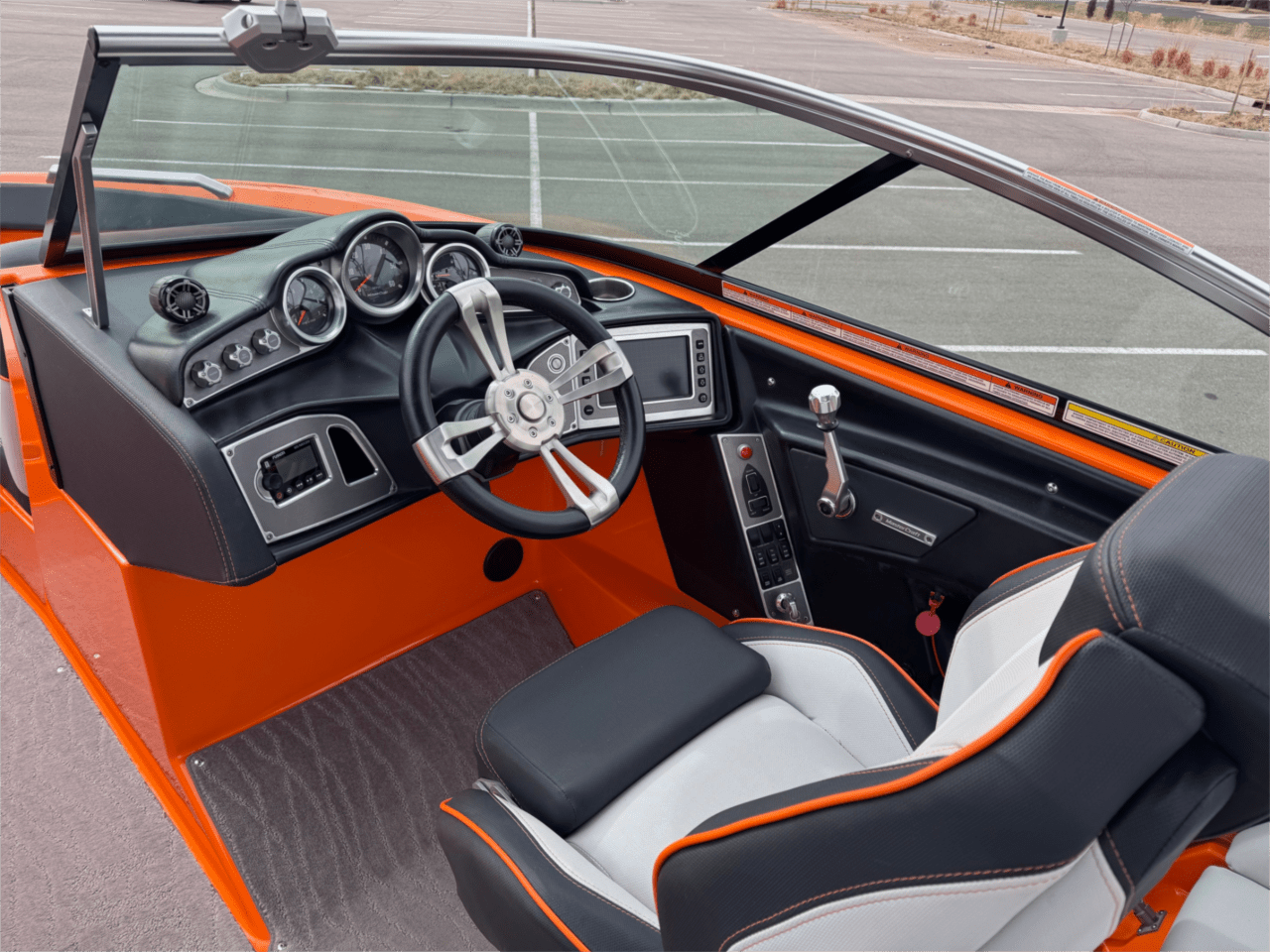 2017 MasterCraft XT23 6.2L GDI Engine!