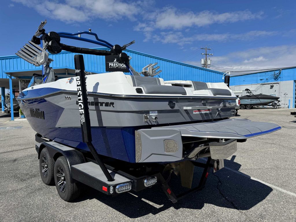 2024 Malibu Boats Wakesetter 23 LSV