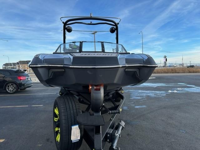 2024 Malibu 23 MXZ