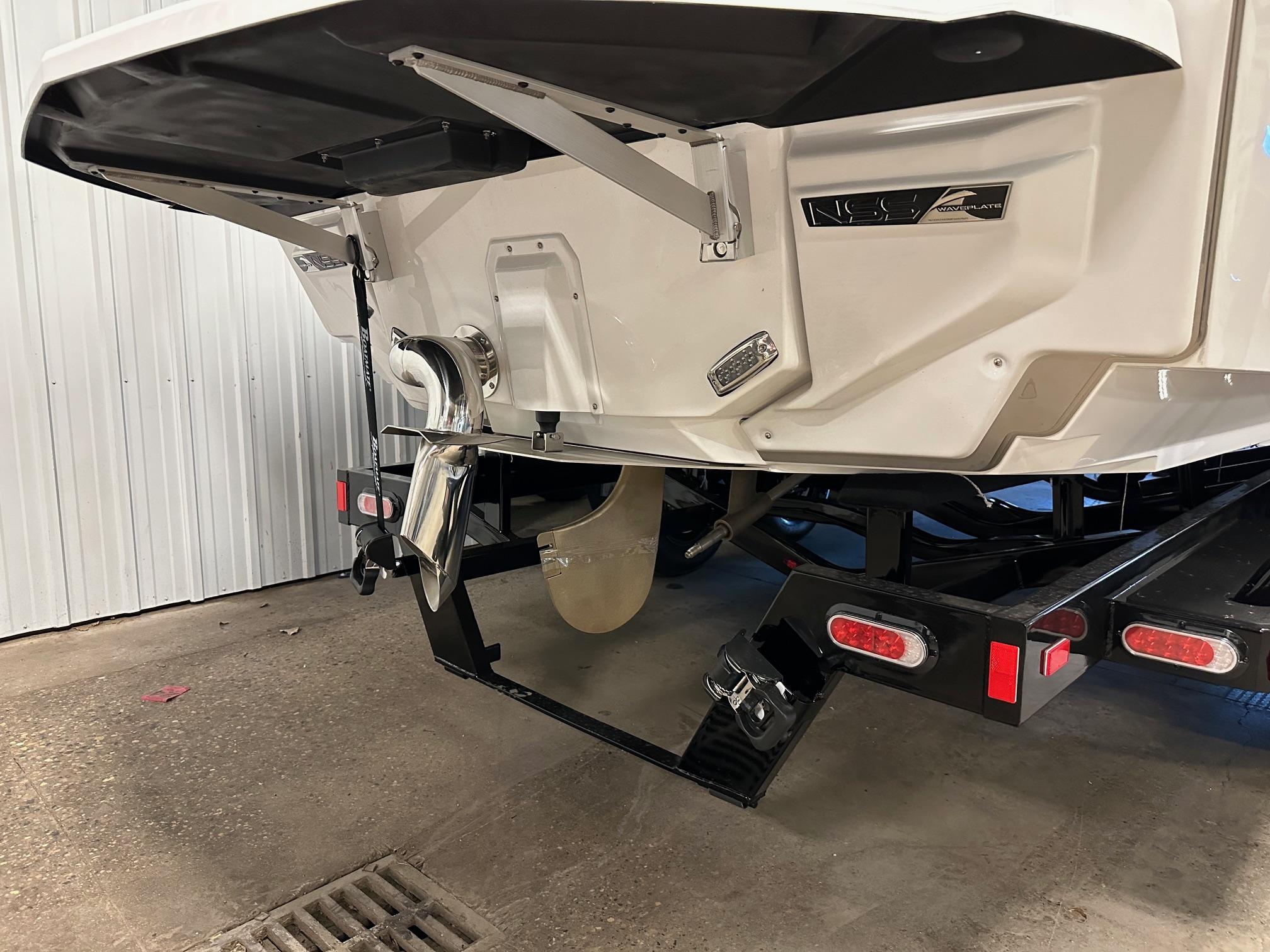 2024 Nautique G23